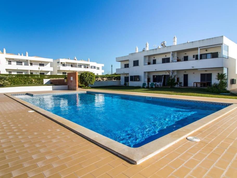 Lake Apartment - Pool And Sea View & Tennis Court & Bbq Pera Exterior photo
